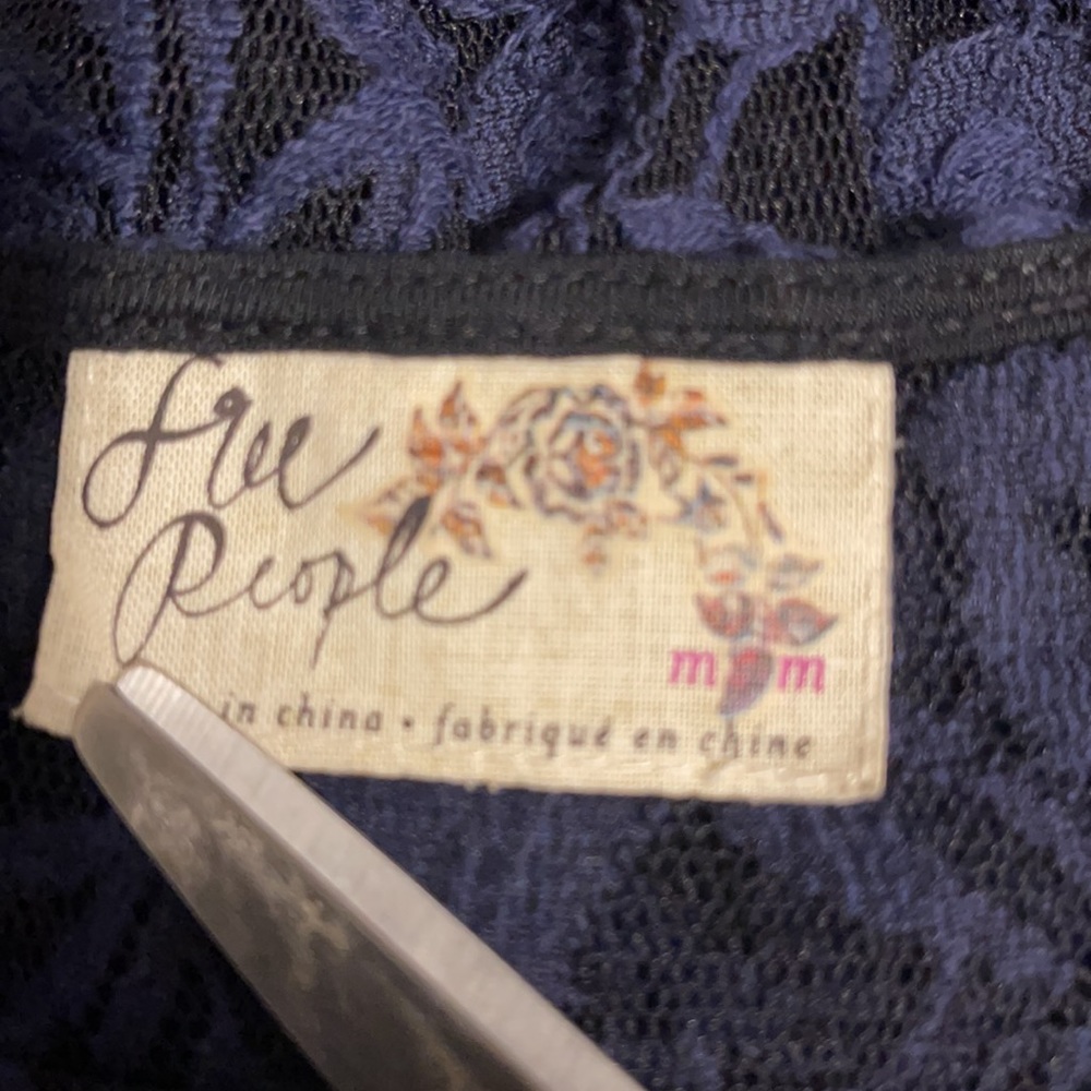 🔥🔥Free People “Miles of lace” lined mini dress,sz.M - Picture 2 of 2